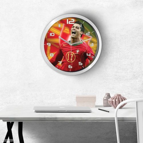 CRISTIANO RONALDO falióra