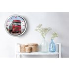 Mercedes kamionos falióra