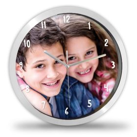 Fényképes falióra játékos számokkal Fényképes falióra játékos számokkal