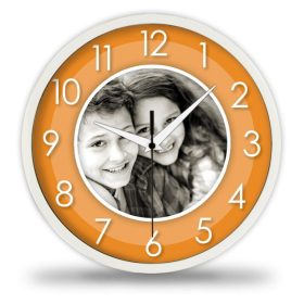 Kétkörös narancsos fényképes falióra Kétkörös narancsos fényképes falióra