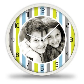 Csíkos fényképes falióra Csíkos fényképes falióra