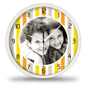 Csíkos fényképes falióra – retro Csíkos fényképes falióra – retro