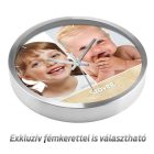  Kétképes egyedi fényképes falióra osztott számlappal és alsó vintage felirat sávval gyermekek fotóihoz