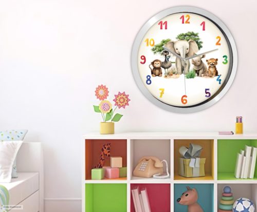 Aranyos állatok falióra saját névvel – pasztell