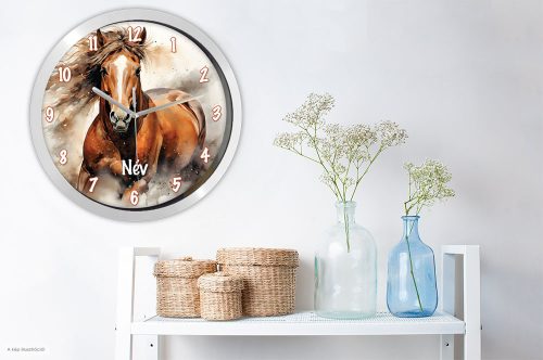 Barna lovas falióra – illusztrált