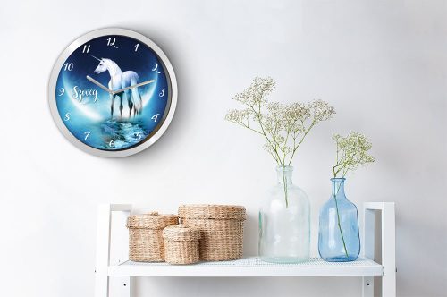 Unikornis falióra – fekete-fehér